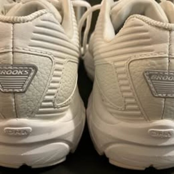 Women's Brooks Addiction Walker 2 size 7B White - Picture 4 of 9